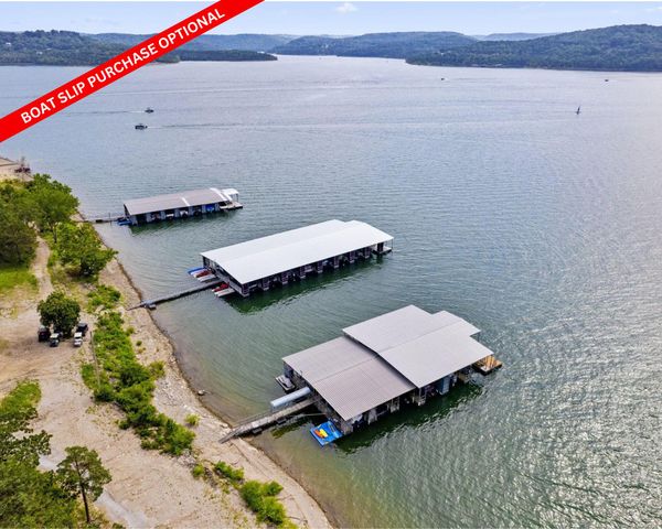 8085 State Hwy Dd, Branson West, MO 65737