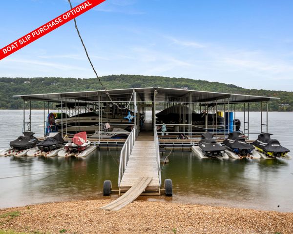 8085 State Hwy Dd, Branson West, MO 65737