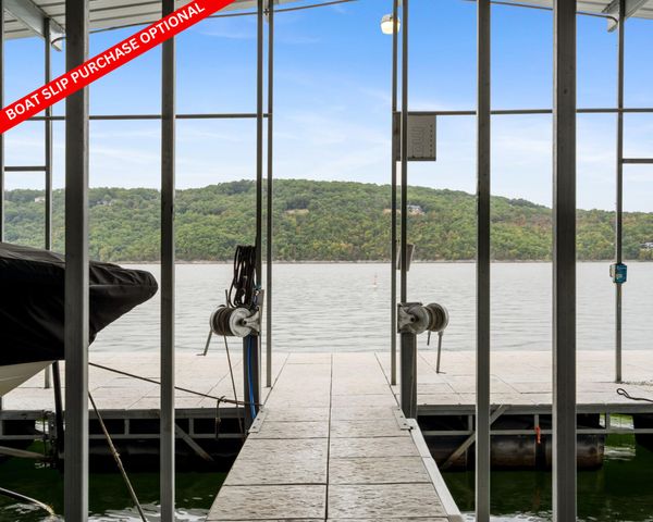 8085 State Hwy Dd, Branson West, MO 65737