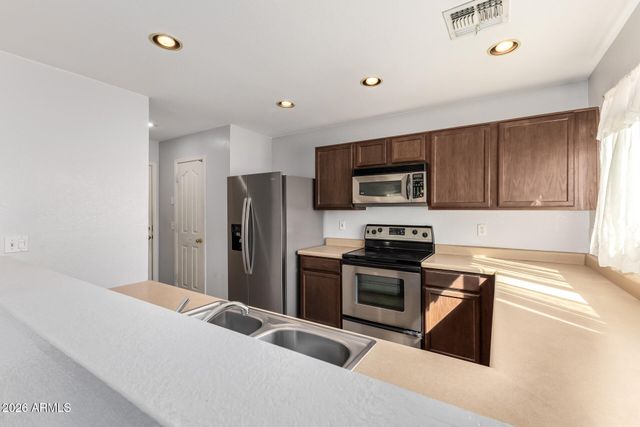 17013 W MARCONI Avenue, Surprise, AZ 85388