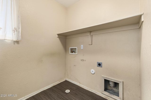 17013 W MARCONI Avenue, Surprise, AZ 85388