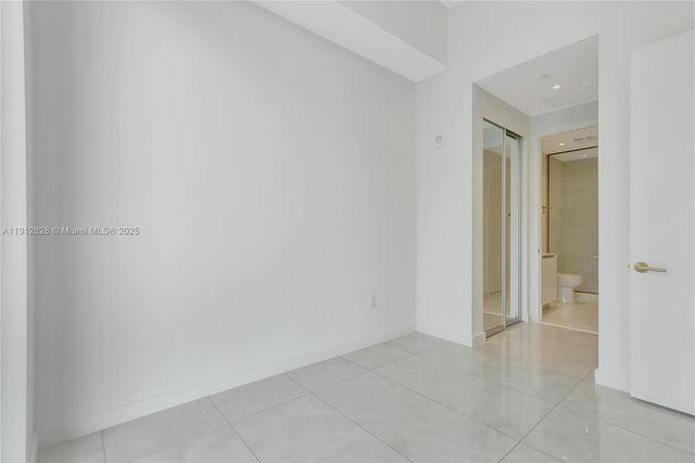 2655 S Bayshore Dr 405, Miami, FL 33133