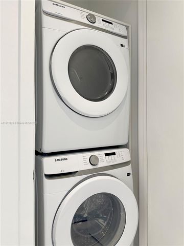 2655 S Bayshore Dr 405, Miami, FL 33133