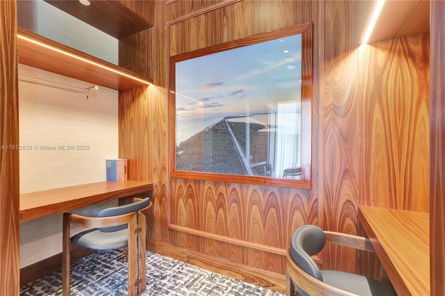 2655 S Bayshore Dr 405, Miami, FL 33133