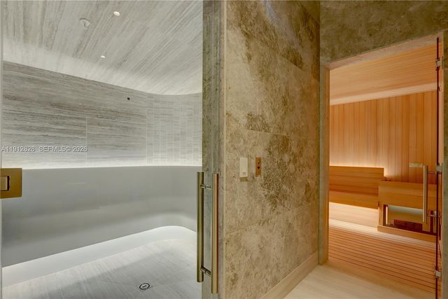 2655 S Bayshore Dr 405, Miami, FL 33133