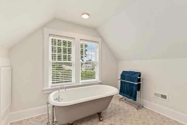 801 18th Street, Des Moines, IA 50314
