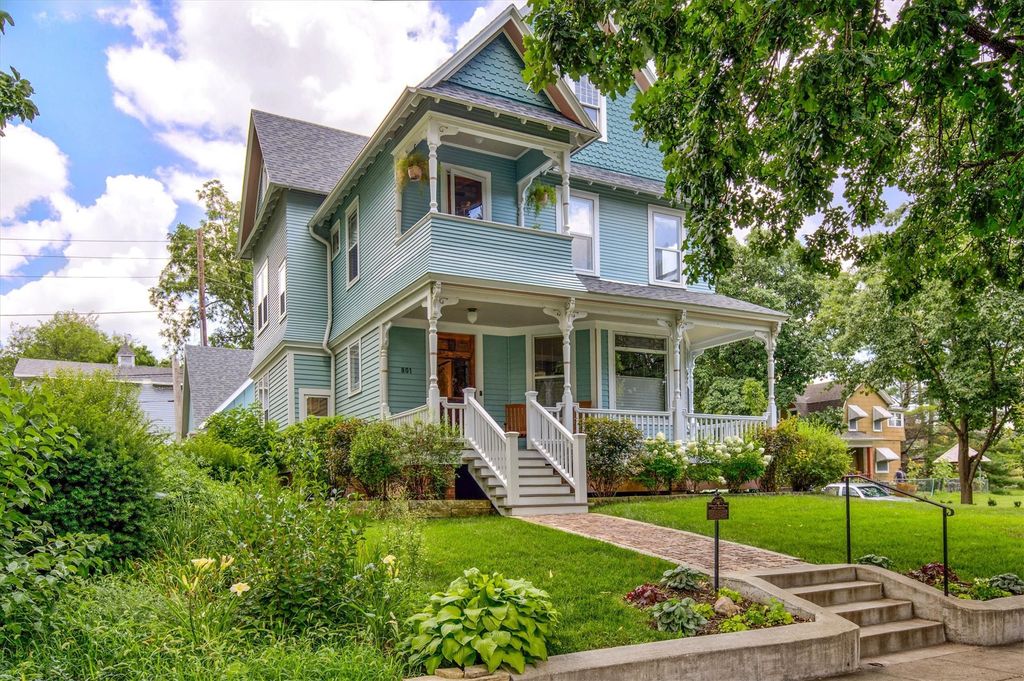 801 18th Street, Des Moines, IA 50314