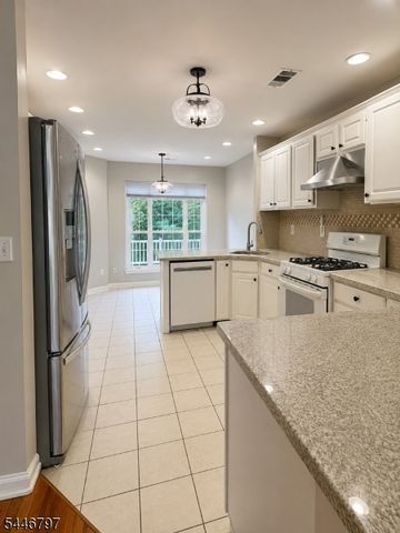 141 Coburn Rd, Hopewell Twp., NJ 08534