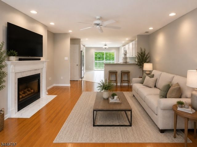 141 Coburn Rd, Hopewell Twp., NJ 08534
