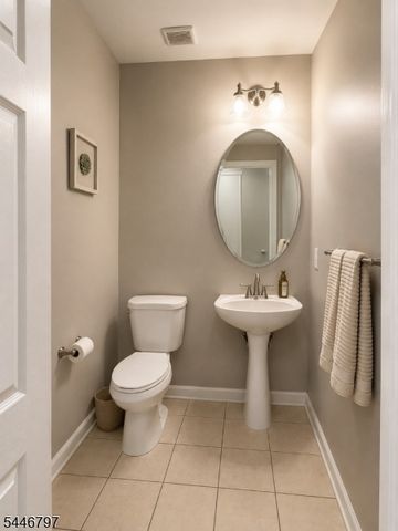 141 Coburn Rd, Hopewell Twp., NJ 08534