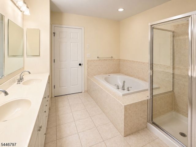 141 Coburn Rd, Hopewell Twp., NJ 08534