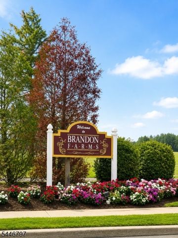 141 Coburn Rd, Hopewell Twp., NJ 08534