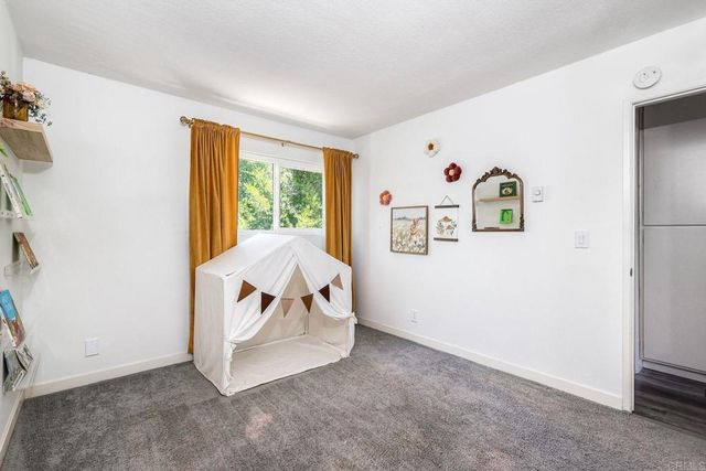 4281 Lowell Street 23, La Mesa, CA 91941