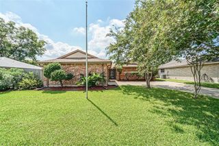 9746 Dover Hill Road, La Porte, TX 77571