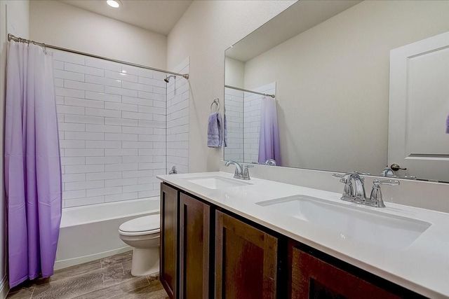 10924 Ranchera Drive, Aubrey, TX 76227