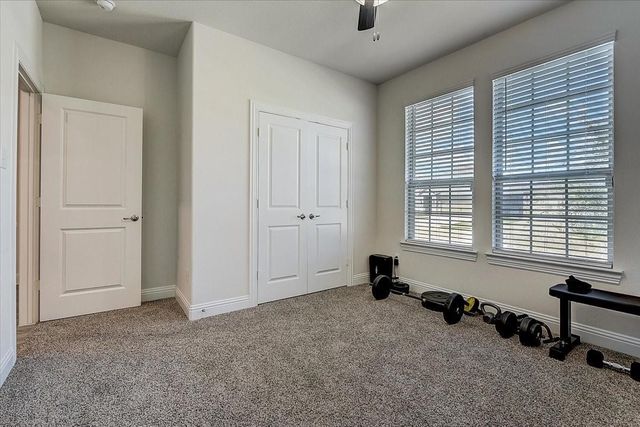 10924 Ranchera Drive, Aubrey, TX 76227