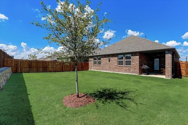10924 Ranchera Drive, Aubrey, TX 76227
