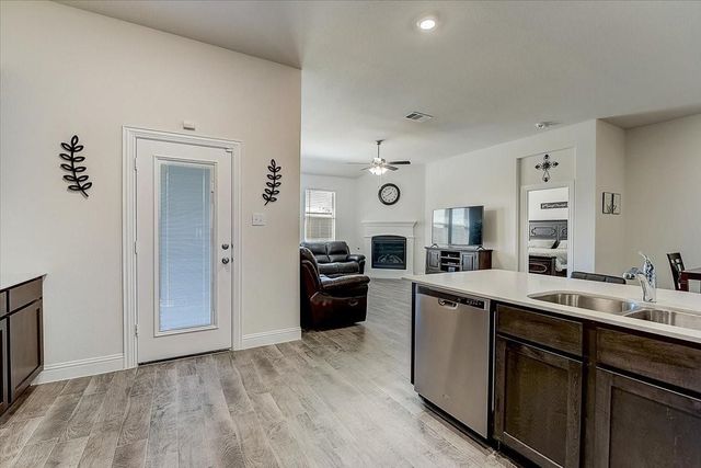 10924 Ranchera Drive, Aubrey, TX 76227