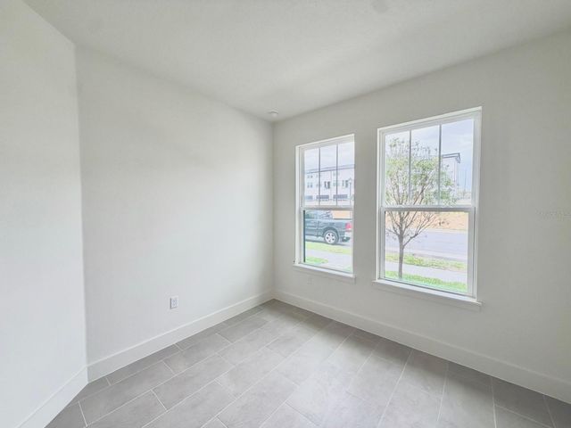 15190 GROVESIDE ROAD, Winter Garden, FL 34787