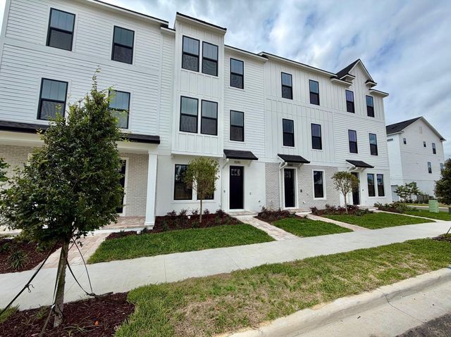 15190 GROVESIDE ROAD, Winter Garden, FL 34787