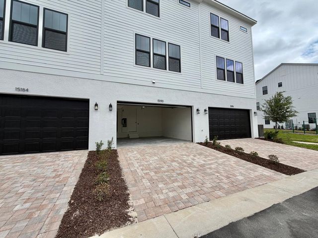 15190 GROVESIDE ROAD, Winter Garden, FL 34787
