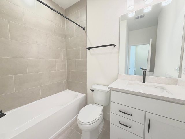 15190 GROVESIDE ROAD, Winter Garden, FL 34787