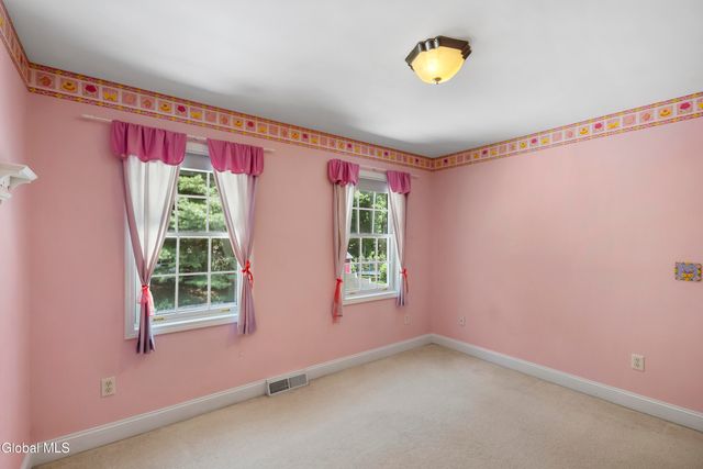 20 Birch Hill Road, Clifton Park, NY 12019