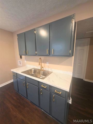 1608 CROUSON Street, Montgomery, AL 36110