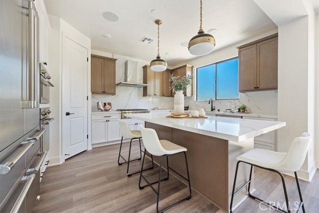 1013 N Staley Lane, Los Angeles, CA 90042