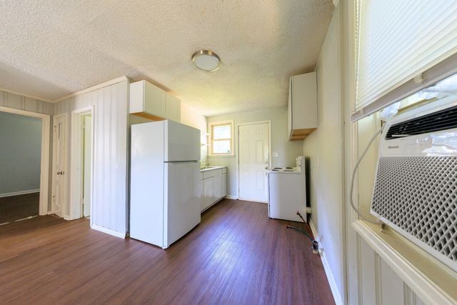 410B Ewing Dr, Nashville, TN 37207