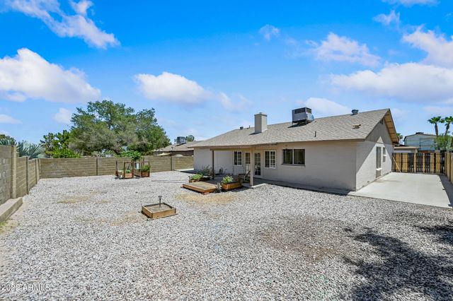 4390 E Sunrise Drive, Phoenix, AZ 85044