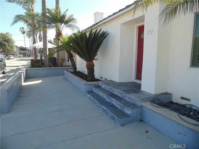 237 San Remo Drive, Long Beach, CA 90803