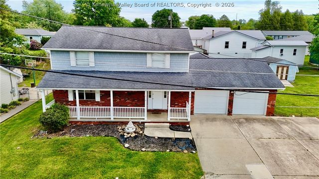 207 Taylor Drive, Hurricane, WV 25526