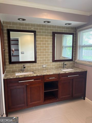 643 Rebecca Stree, Lilburn, GA 30047