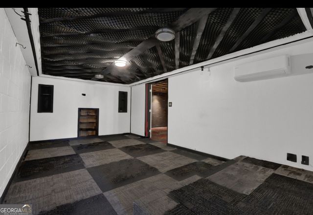 643 Rebecca Stree, Lilburn, GA 30047