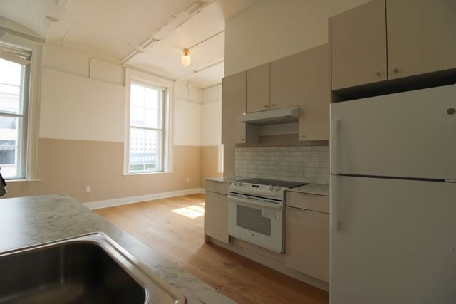 30 West Broad Street 208, Rochester, NY 14609