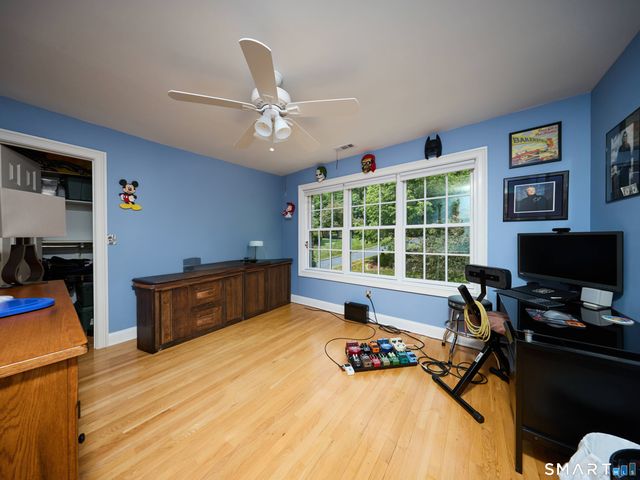 4 Nature Lane, Shelton, CT 06484