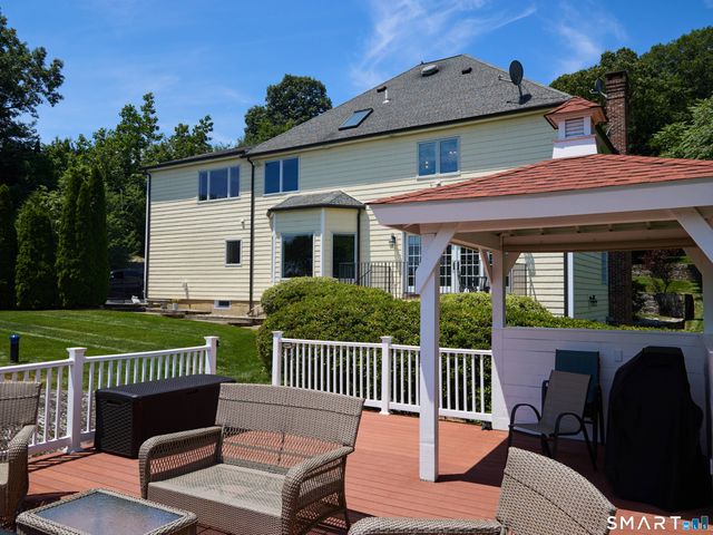4 Nature Lane, Shelton, CT 06484