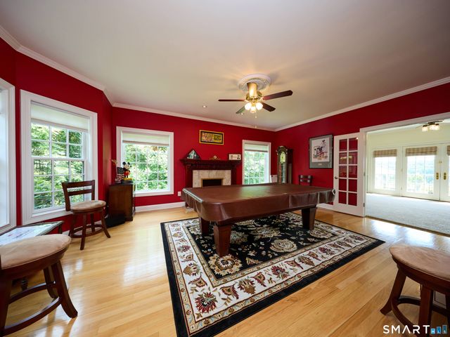4 Nature Lane, Shelton, CT 06484