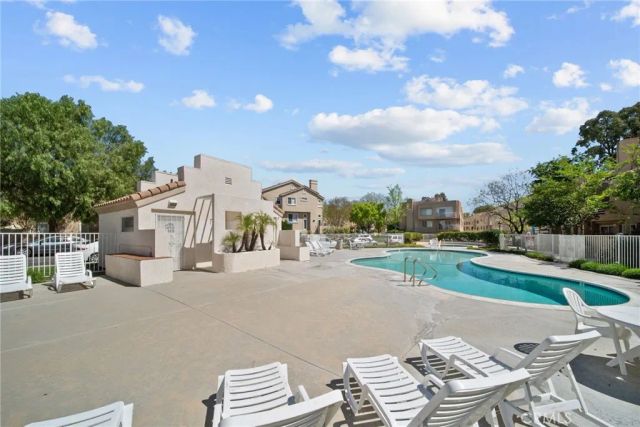 25725 Perlman 127, Stevenson Ranch, CA 91381
