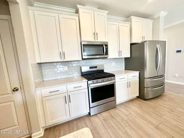 198 CODONA GLEN Drive, St. Johns, FL 32259