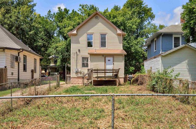 1816 SW Lincoln ST, Topeka, KS 66604