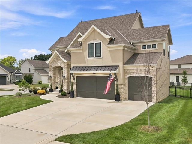 1320 NW 107th Terrace, Kansas City, MO 64155