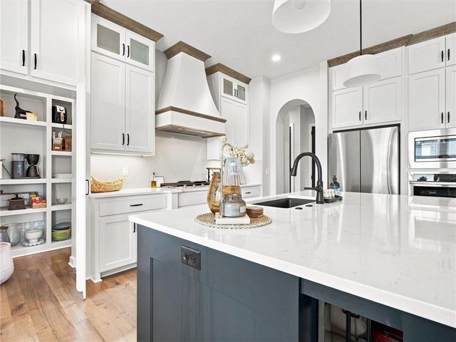 1320 NW 107th Terrace, Kansas City, MO 64155