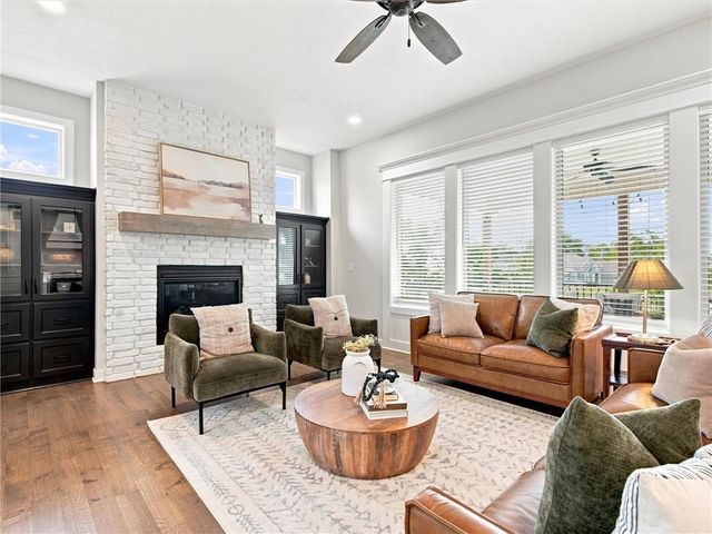 1320 NW 107th Terrace, Kansas City, MO 64155
