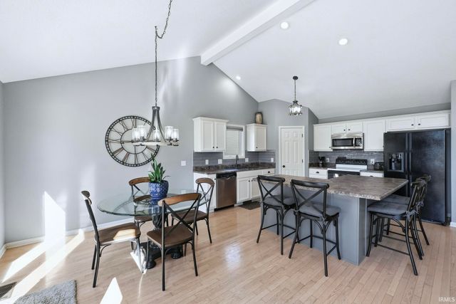1231 Bluff Pointe Way, Fort Wayne, IN 46845