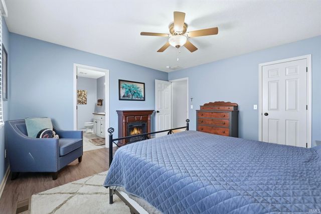 1231 Bluff Pointe Way, Fort Wayne, IN 46845
