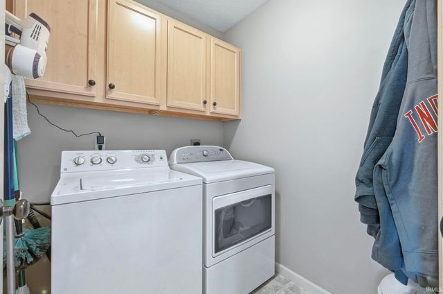 1231 Bluff Pointe Way, Fort Wayne, IN 46845