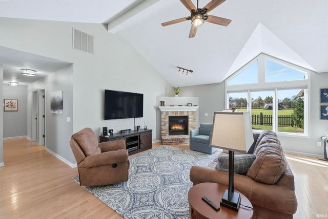 1231 Bluff Pointe Way, Fort Wayne, IN 46845