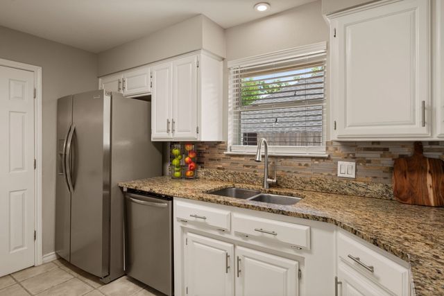 7509 Kingswood Court, North Richland Hills, TX 76182